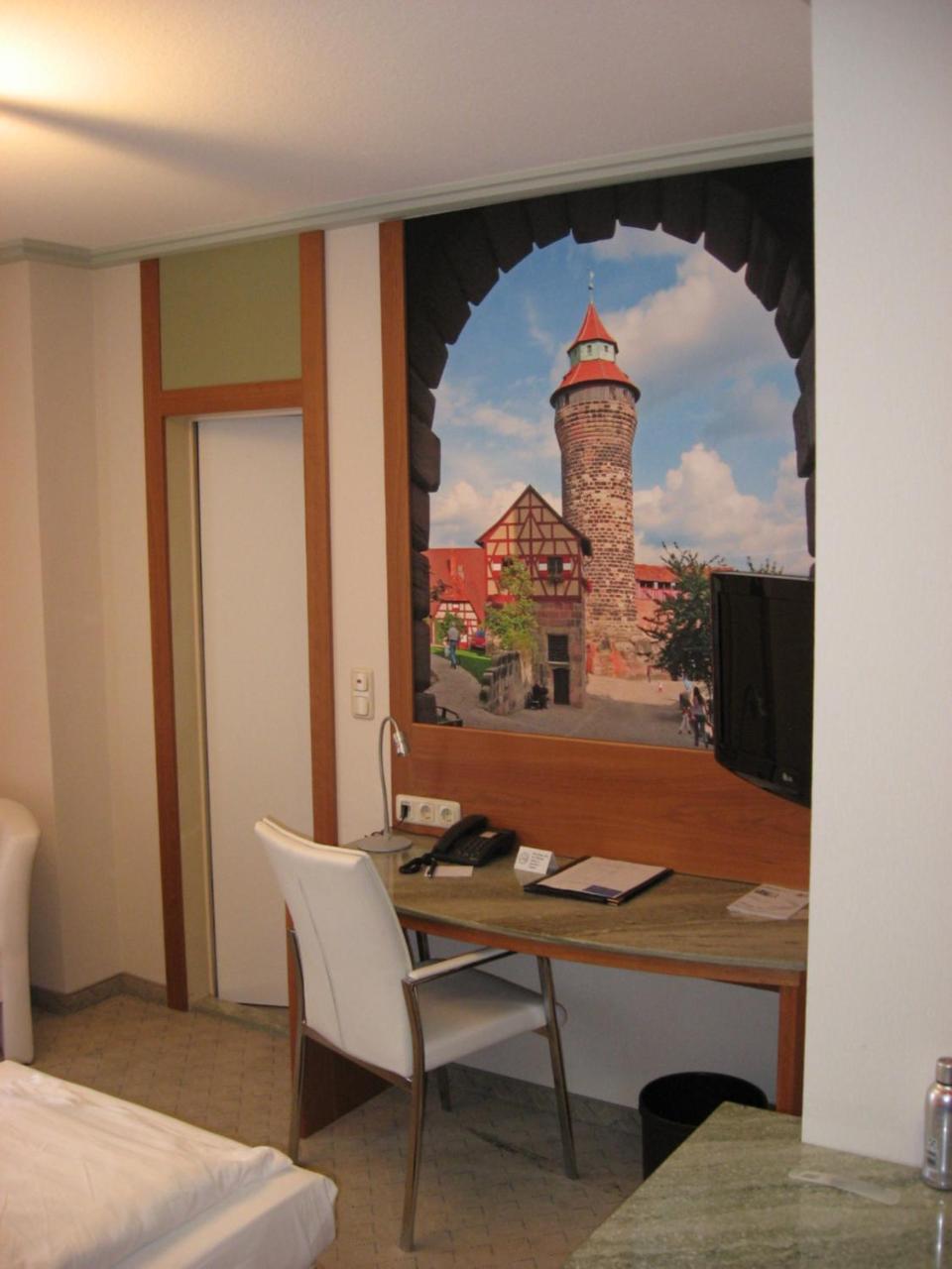 נירנברג Hotel Cristal מראה חיצוני תמונה