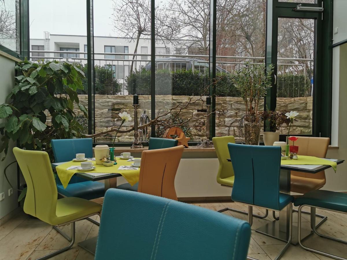 נירנברג Hotel Cristal מראה חיצוני תמונה